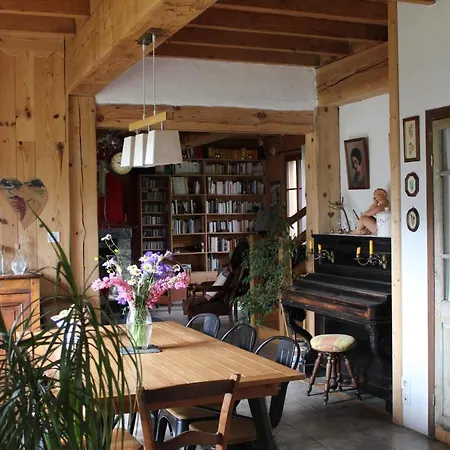 La Grande Ourse Couette-café Campan