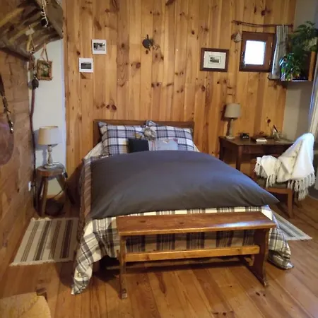 La Grande Ourse Couette-café Campan