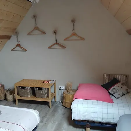 Nocleg ze śniadaniem La Grande Ourse Campan