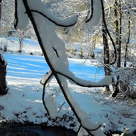La Grande Ourse Nocleg ze śniadaniem Campan