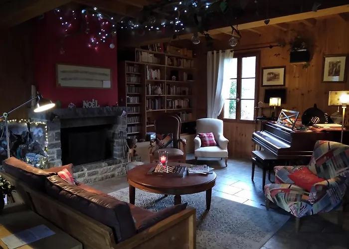 La Grande Ourse Bed & Breakfast Campan